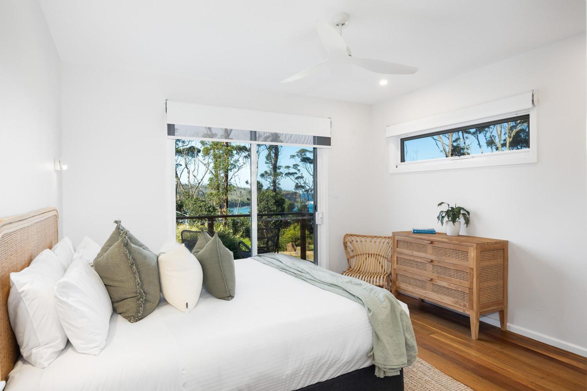 Pebbly Beach Escape East Lynne Exterior foto